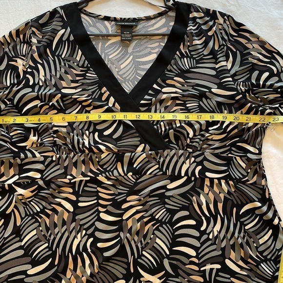 LANE BRYANT 18 Jungle Leaf Print V-Neck Top 3/4 Sleeve Empire Waist Maximalist - Picture 5 of 9